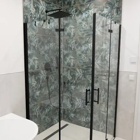 דירה Neubau Mit Kamin Und Terrasse In Premium Lage Parkplatz Inklusive בילפלד