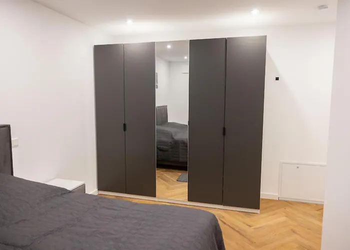 Neubau Mit Kamin Und Terrasse In Premium Lage Parkplatz Inklusive 公寓 *