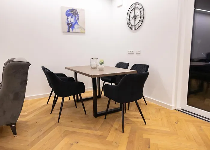 Neubau Mit Kamin Und Terrasse In Premium Lage Parkplatz Inklusive Appartement Bielefeld