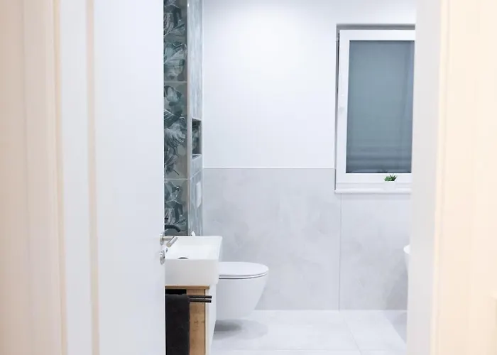 Appartement Neubau Mit Kamin Und Terrasse In Premium Lage Parkplatz Inklusive