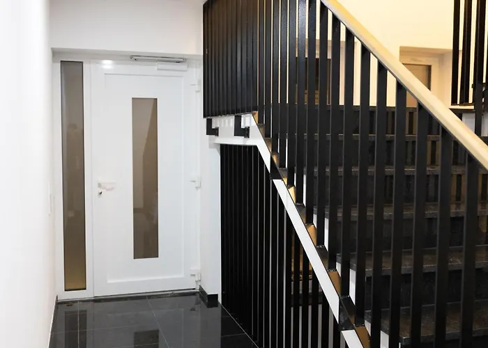 Appartement Neubau Mit Kamin Und Terrasse In Premium Lage Parkplatz Inklusive *