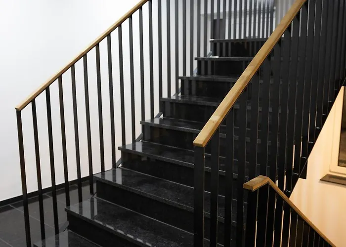 Neubau Mit Kamin Und Terrasse In Premium Lage Parkplatz Inklusive * 比勒费尔德