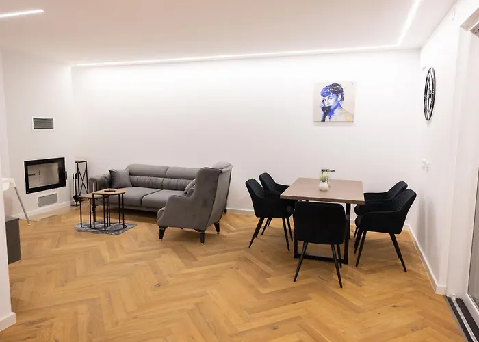 公寓 Neubau Mit Kamin Und Terrasse In Premium Lage Parkplatz Inklusive *