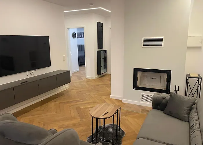 Appartement Neubau Mit Kamin Und Terrasse In Premium Lage Parkplatz Inklusive *